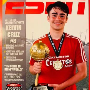 Meet your Posher, Dinora